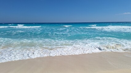 Playa por la tarde / Midday Beach