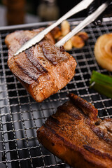 구운 돼지고기 연출이미지