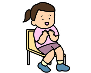 椅子に座る女の子　拍手