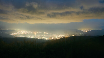 高ボッチ高原から見る諏訪湖の夜景