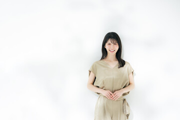 女性　笑顔