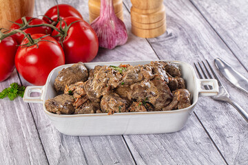 Chicken liver in cream sauce