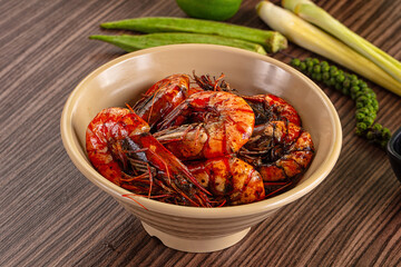 Roasted tiger prawns with garlic