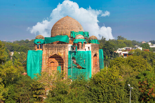 Tomb of Khan-i-Khanan