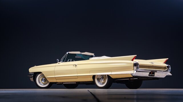 Phoenix, AZ, USA
October 1, 2025
1962 Cadillac Series 62 DeVille Convertible
