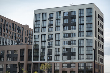 Multi-apartment building.
Multi-apartment building grounds.