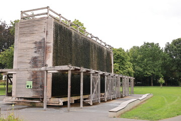 Fototapeta premium Kleiner Park im Zentrum von Xanten am Niederrhein