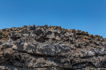 Obraz premium Wai‘Ōpae Gulch, Hawaii Route 31 / Pi'ilani Highway, island of Maui, Hawaii. Haleakalā / East Maui Volcano, is a shield volcano. Basalt, Lava flows, Hana Volcanics.