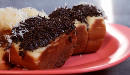 Pukis cake is a traditional Indonesian market snack made from flour, yeast, eggs and sugar and then baked
