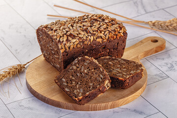 Browl rye bread with seeds