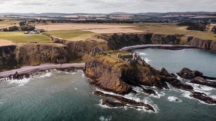 Château de Dunnottar vue du ciel