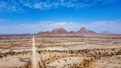 Route désertique au Damaraland