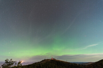 Stars and auroras crown the night over Rukatunturi