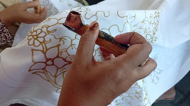 batik clothes process