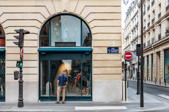 Paris, France - September 7, 2025: Facade of the Herm&egrave;s flagship store at 24 Rue du Faubourg Saint-Honor&eacute; in Paris