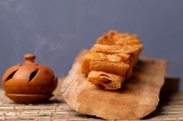 Khaja is a famous sweet from Bihar made with layered refined flour, ghee, and sugar syrup. Crispy, flaky, and golden, it’s often enjoyed during festivals and celebrations like Chhath Puja.