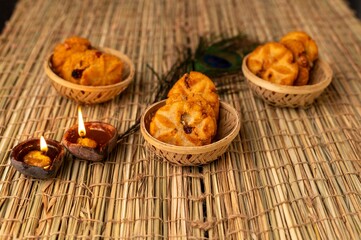 Thekua is a traditional Bihari sweet made from wheat flour, jaggery, and ghee. Deeply connected with Chhath Puja, it’s offered as prasad and loved for its crispy texture and rich homemade flavor.