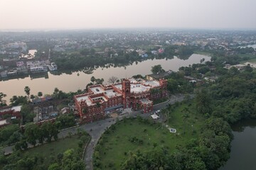 Fototapeta premium Darbhanga Fort, also known as Raj Qila, stands as a grand reminder of Bihar’s royal heritage. Built by the Darbhanga kings, its vast complex, elegant gates, and intricate architecture reflect regal Ma