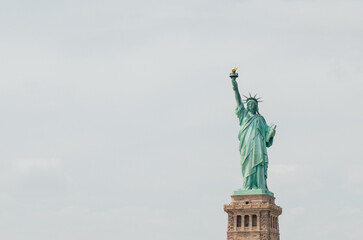 Fototapeta premium Close-up of Statue of Liberty monument