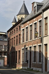 L'architecture typique des maisons du vieux quartier historique Saint-Jacques à Nivelles (Brabant...