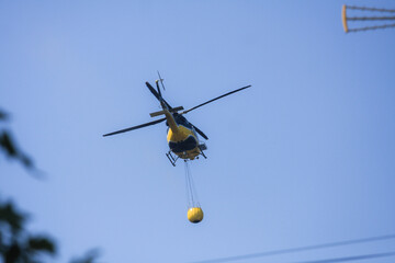 Work to extinguish a forest fire