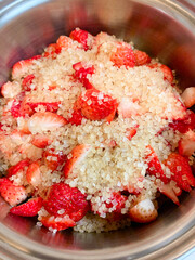 いちごジャムを作る工程