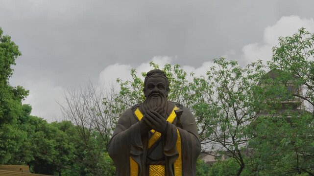 Confucius statue of the Confucian school