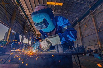 Welding of steels with Mig welding, flange nozzle welding
