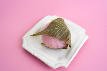 春の和菓子　桜餅