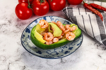 Dietary avocado cut with prawn