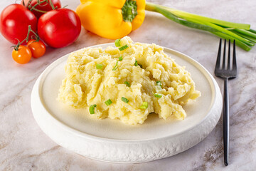 Mashed potato with green onion