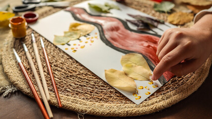 Artistic Autumn Craft Project © shine.graphics
