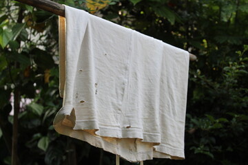 Obraz premium old wooden chair