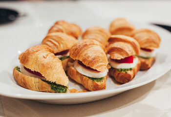 Making Italian-style stuffed croissants