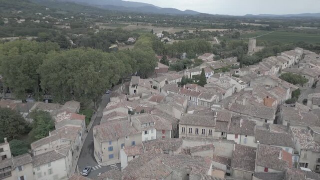 The village of Cucuron in the Luberon massif, Provence, France