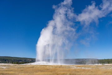 Old Faithful is a cone geyser in Yellowstone National Park in Wyoming, United States. Hydrothermal System. The Yellowstone Caldera / Yellowstone Plateau Volcanic Field. Yellowstone hotspot. 