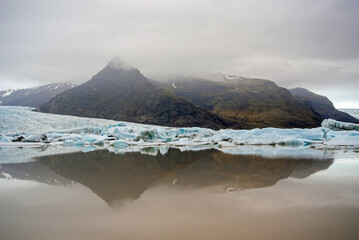 Fjallsarlon glacial lake at Vatnaj&Atilde;&para;kull glacier.