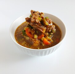 Sup Konro is a typical Indonesian beef rib soup dish originating from the Bugis and Makassar traditions. This soup is usually made with beef or beef ribs.