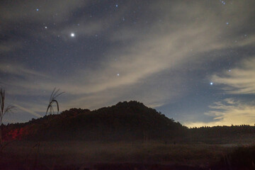 兵庫県の砥峰高原のとても美しい秋の星空