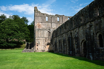 Fototapeta premium Ruined Abbey