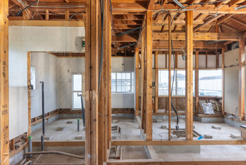 築古住宅のリフォーム工事が始まった建築現場