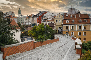 Widok na starówkę Lublina od strony mostu koło zamku. © BMC