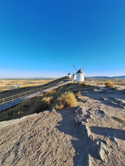 Stary wiatrak - molinos de viento