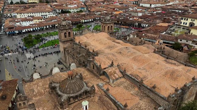 CUSCO ARMS SQUARE WITH WARACHICUY PARADE, PLAZA DE ARMAS DEL CUSCO