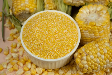 Natural Raw Corn Grits with Fresh Sweetcorn