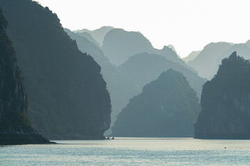Ha Long Bay majestic cruise © 4NDomestic