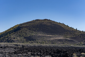 Big Cinder Butte. Craters of the Moon National Monument & Preserve. Volcanic Field. Idaho's eastern Snake River Plain. cinder cone / scoria cone.  Basalt Lava Flows. 