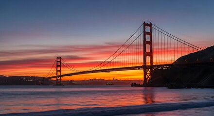 Obraz premium Golden Sunrise Golden Gate Bridge.