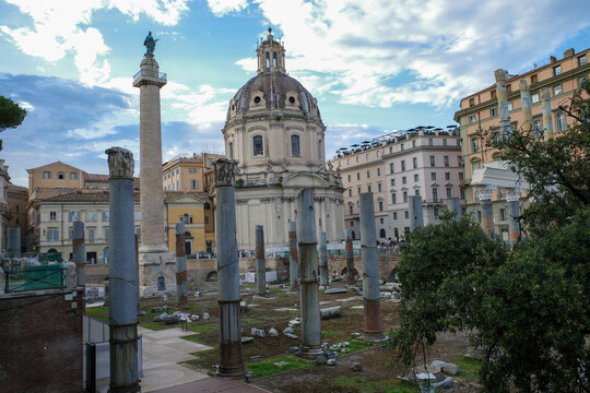 Trajan's Column, dome of the Church