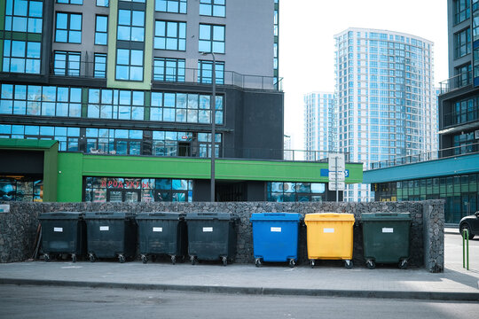 City container site for separate waste collection